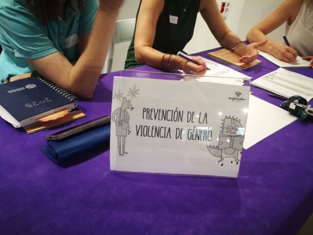 Enfocada impartió el Taller Cuéntame cuentos coeducativos a profesorado de infantil del municipio de Manises