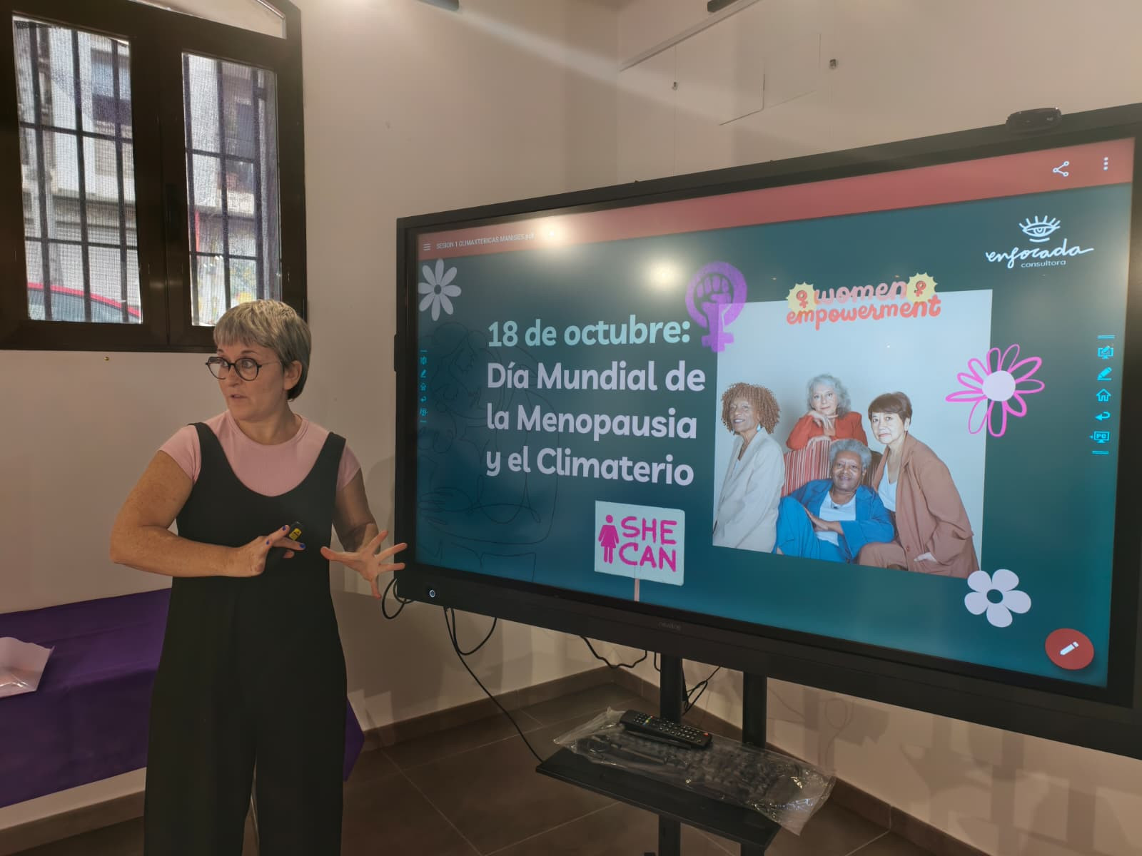 Con motivo del 18 de octubre Día Mundial de la Menopausia Enfocada ha diseñado el Ciclo Climaxtéricas. Su primera parada Casa Violeta de Manises